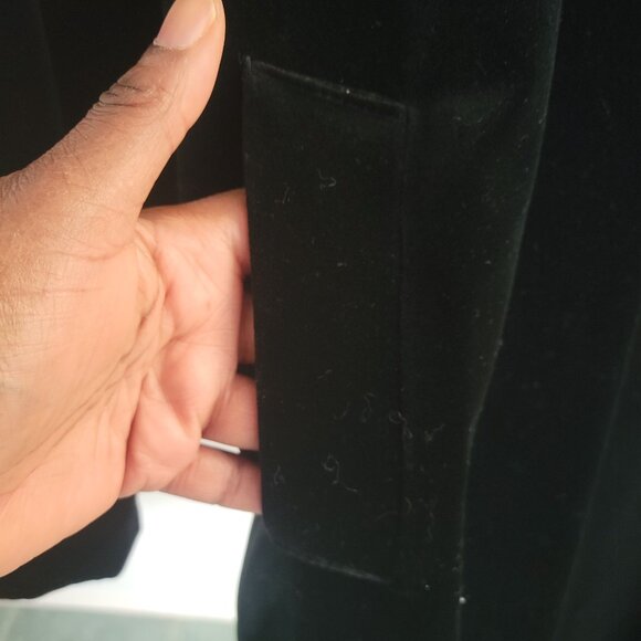 VELVET Full length elegant black velvet coat JS Collection Nordstrom (Size: M-P) - Picture 5 of 9